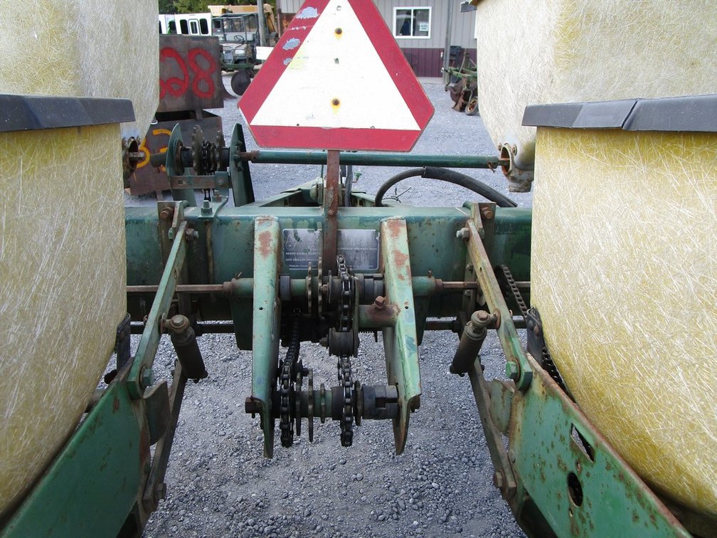 Image for Powell Farms Online Only Farm & Industrial Equipment Auction