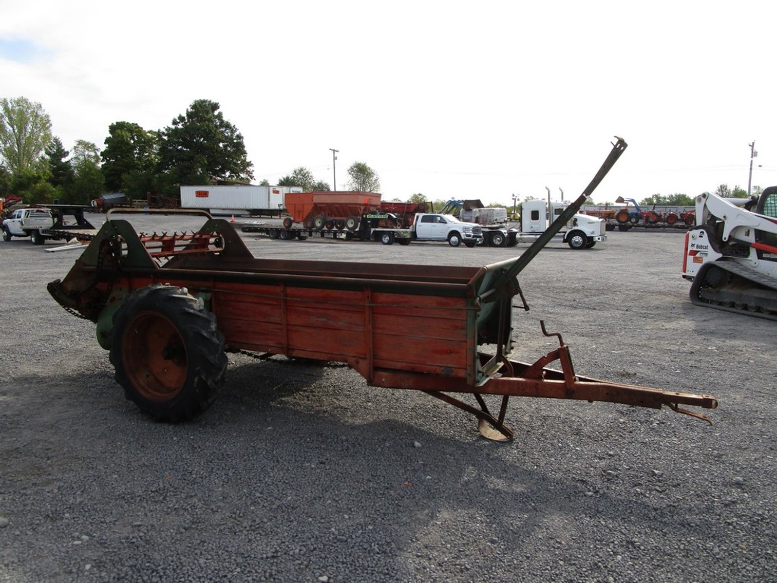 Image for Powell Farms Online Only Farm & Industrial Equipment Auction