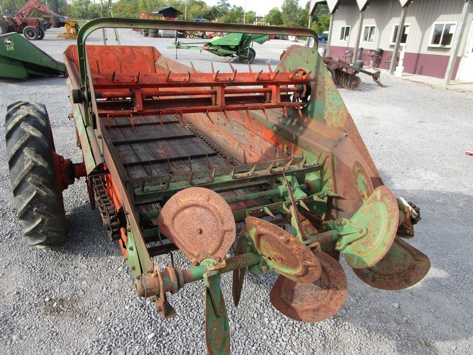 Image for Powell Farms Online Only Farm & Industrial Equipment Auction