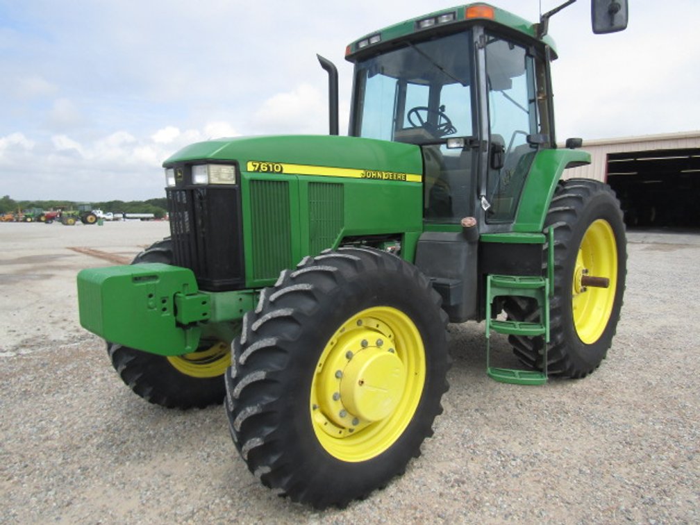 Image for FARM MACHINERY AUCTION-TRUCK 1