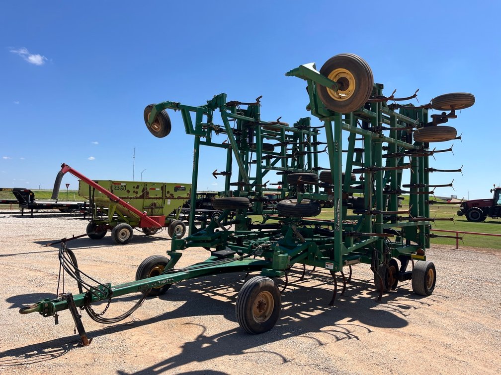2015 Great Plains 8551FCF Cultivator