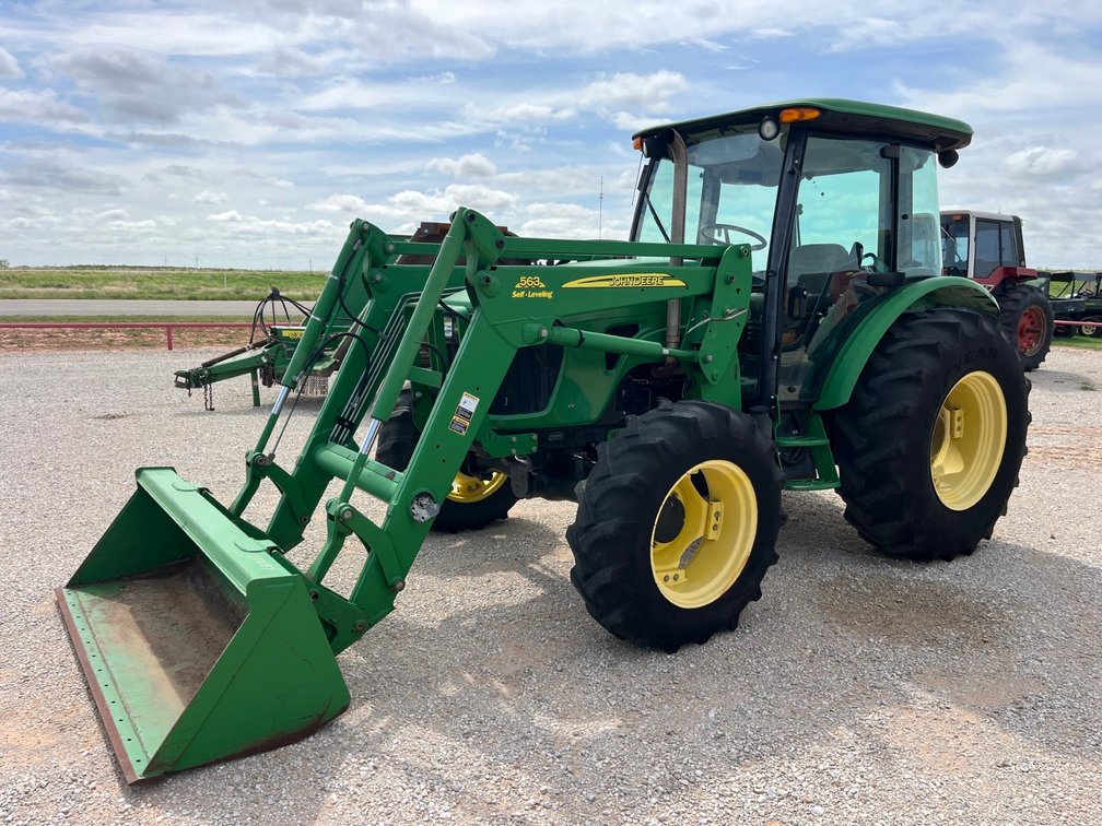 2011 John Deere 5093E Tractor