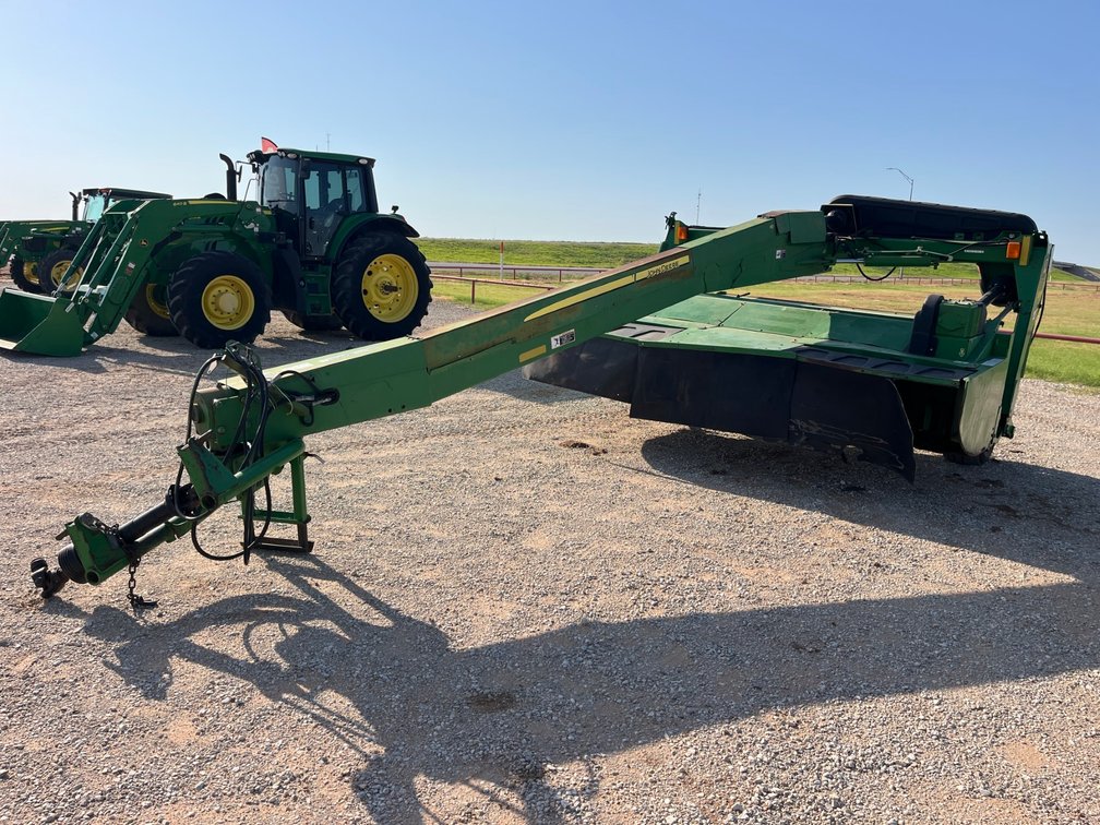 2012 John Deere 835 Moco