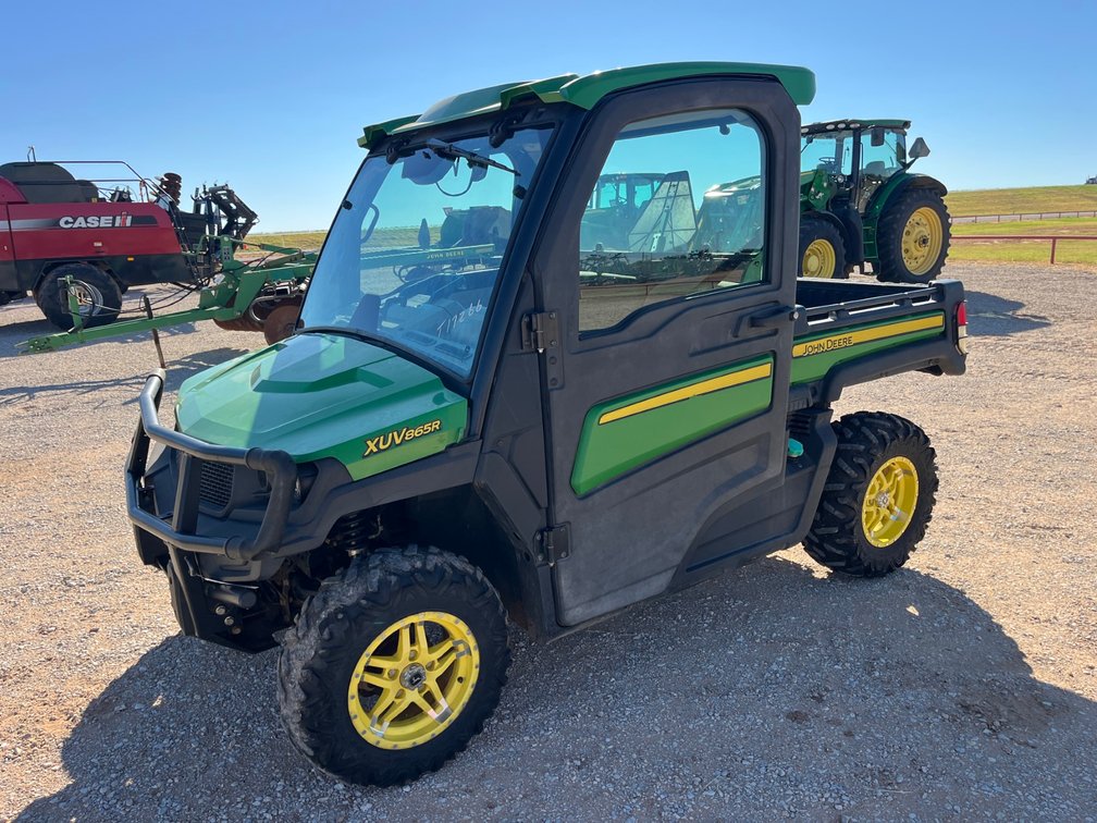 2018 John Deere XUV865R Utv