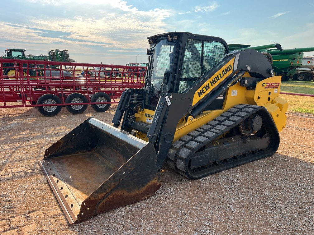 2023 New Holland C362 Skid Steer
