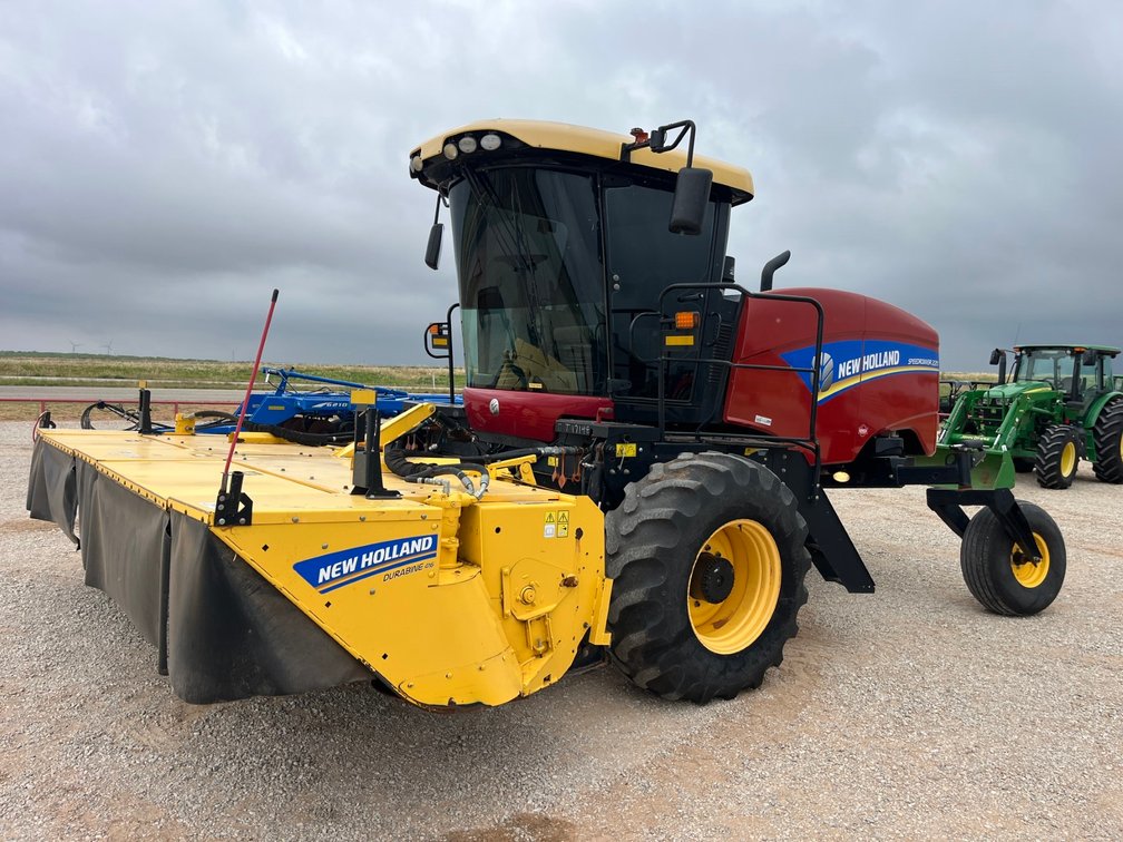 2019 New Holland 220 Speedrower
