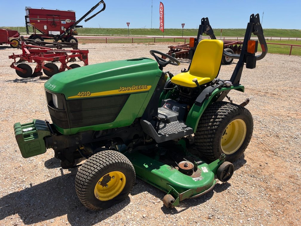 2002 John Deere 4010 Tractor