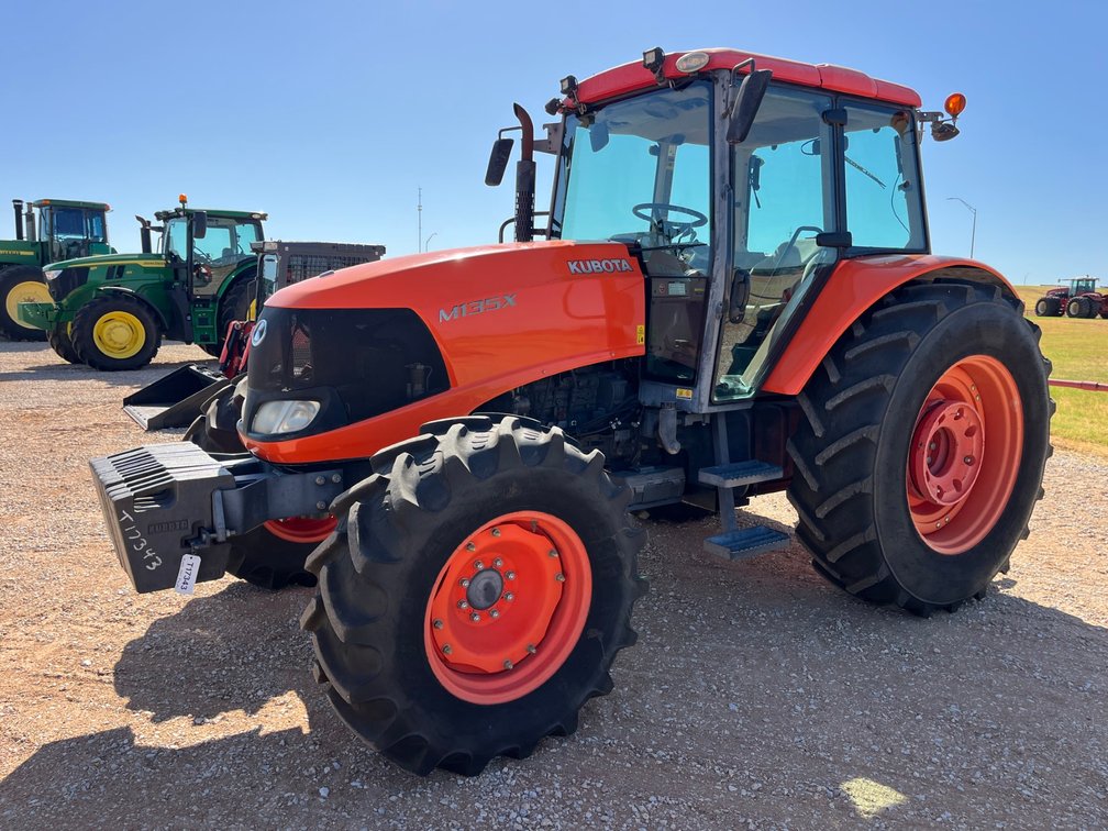 2010 Kubota M135XDTC Tractor