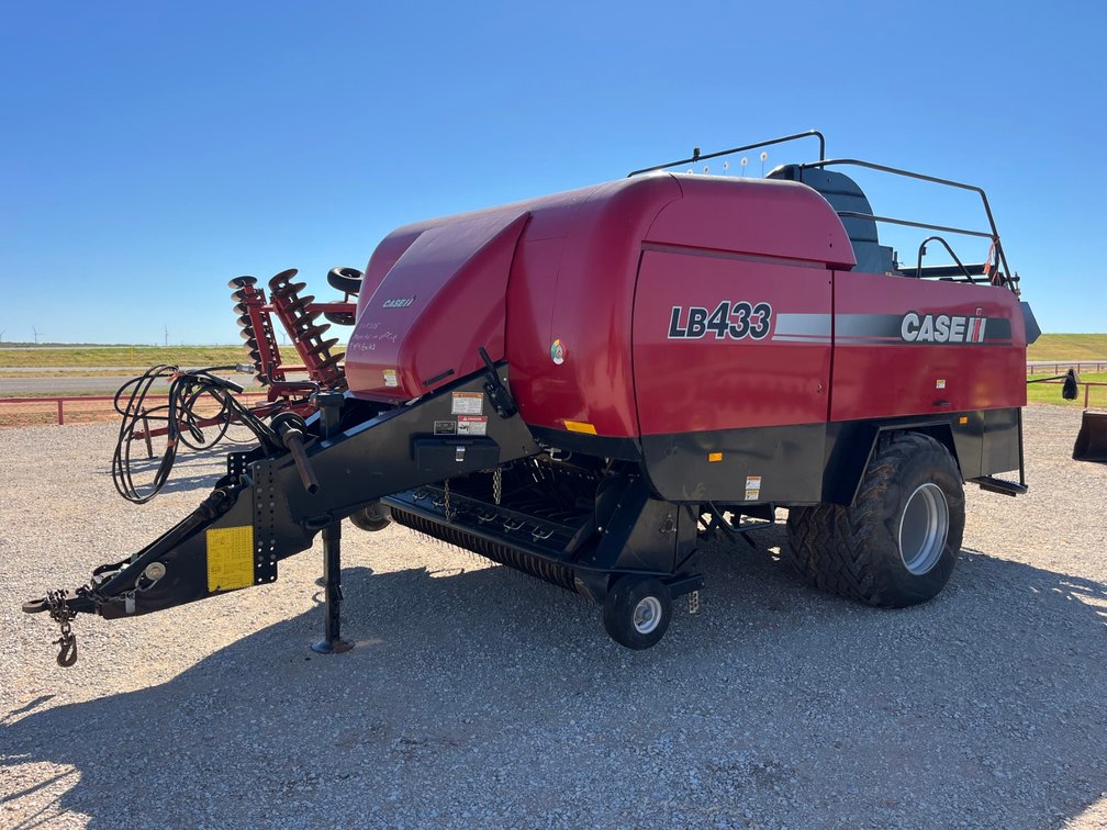 2011 Case IH LB433 Square Baler