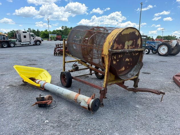 Image for FRI Day 1 Ring 2 Powell Farms Consignment Auction