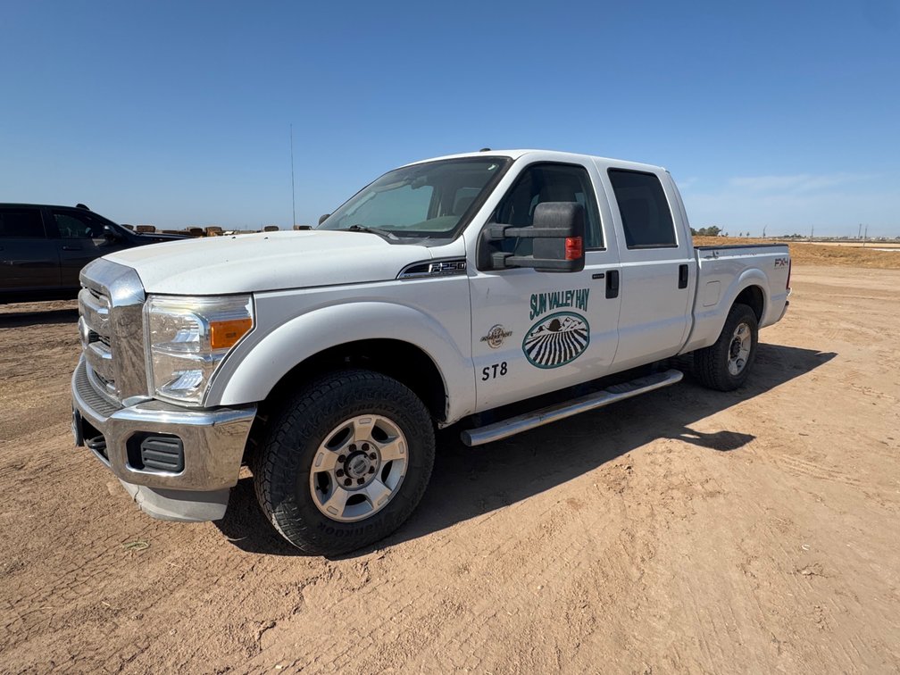 2011 Ford F250 Super Duty Crew Cab Pickup