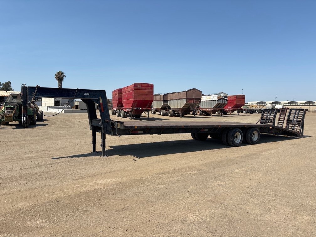 Custombuilt Gooseneck Equipment Trailer