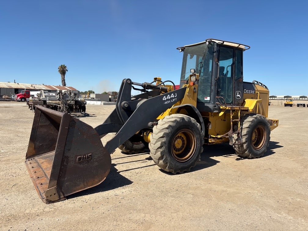 2004 John Deere 444J High Lift Wheel Loader