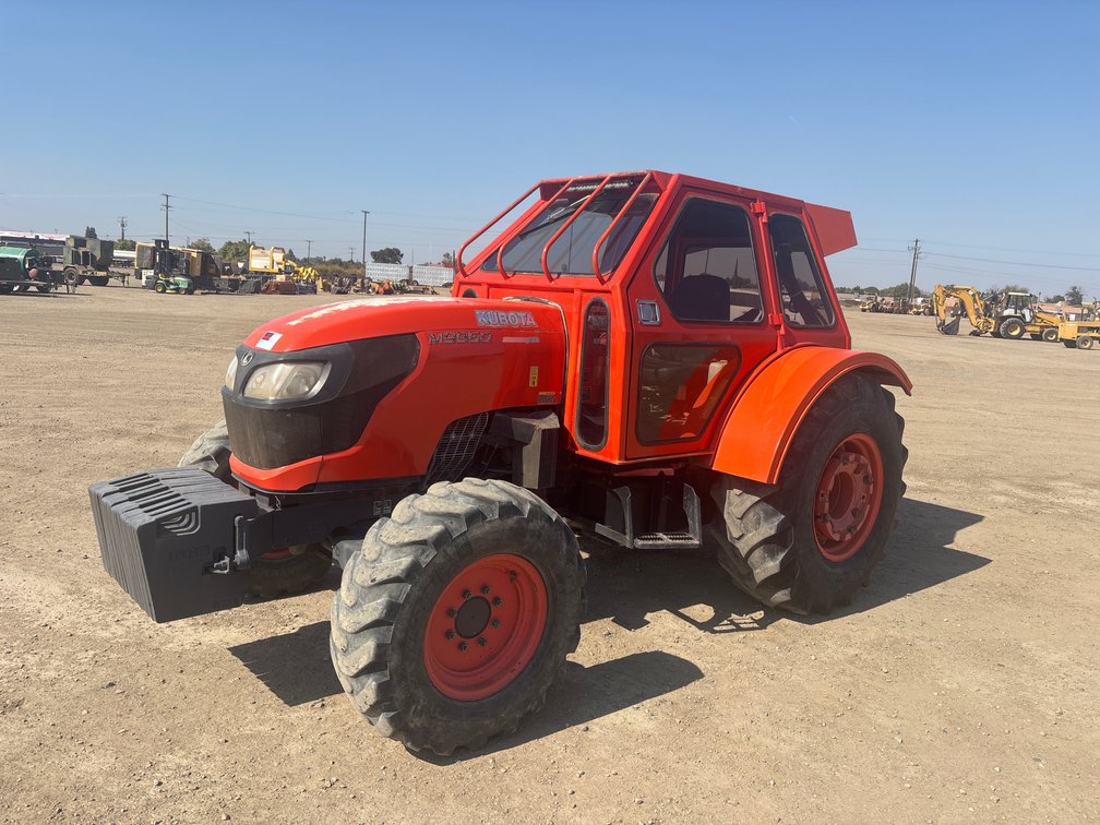 Kubota M9960 Tractor