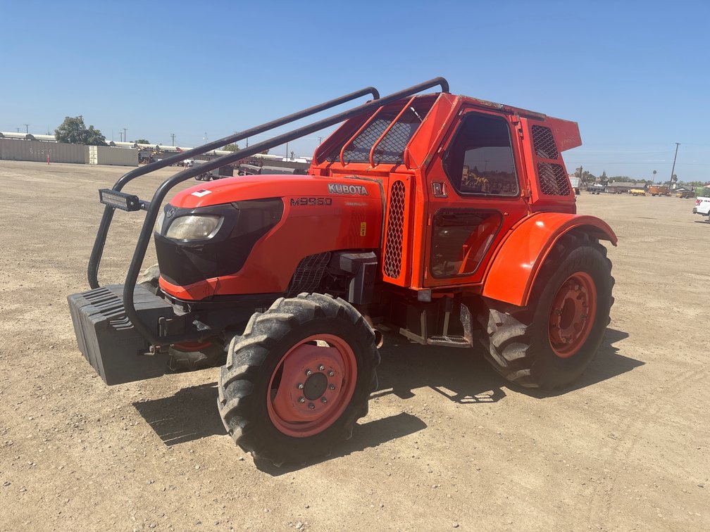 Kubota M9960 Tractor