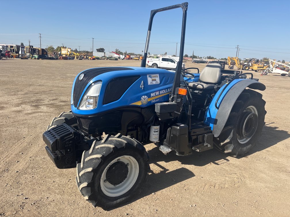 2016 New Holland T4.100F Tractor