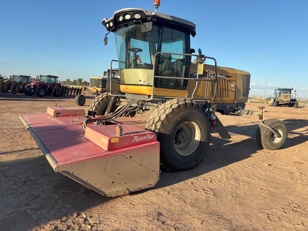 2014 Challenger WR9770 Windrower
