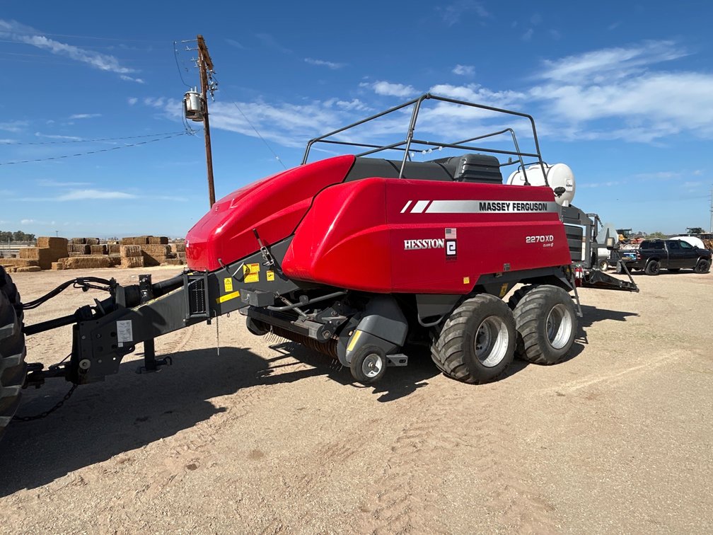 Massey Ferguson 2270XD 3x4 Baler
