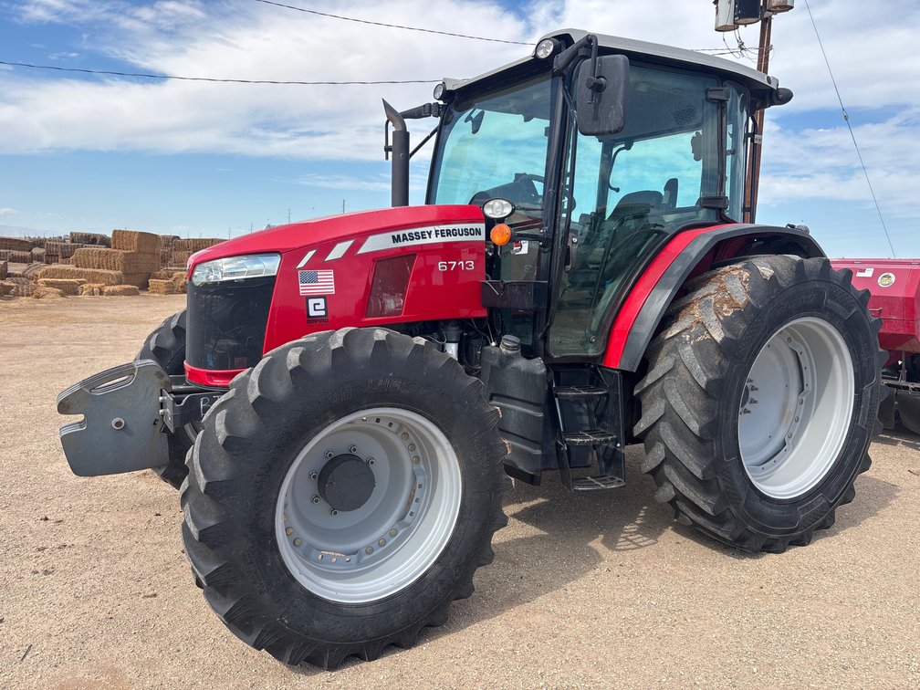 2020 Massey Ferguson 6713 4Wd Wheel Tractor