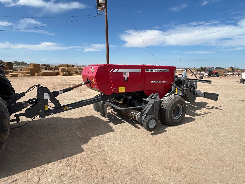 2022 Massey Ferguson MF1844S Center Feed Baler