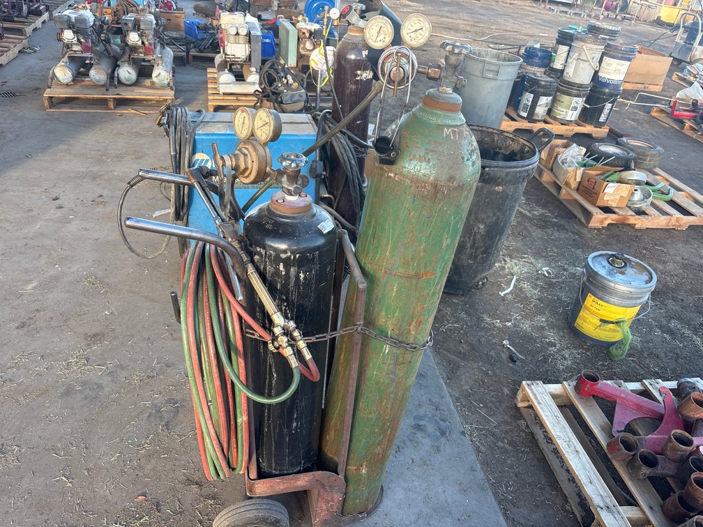 oxy-acetylene welding and cutting torch setup