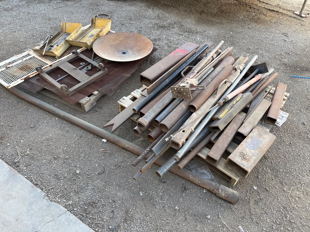 Quantity of Misc Metal