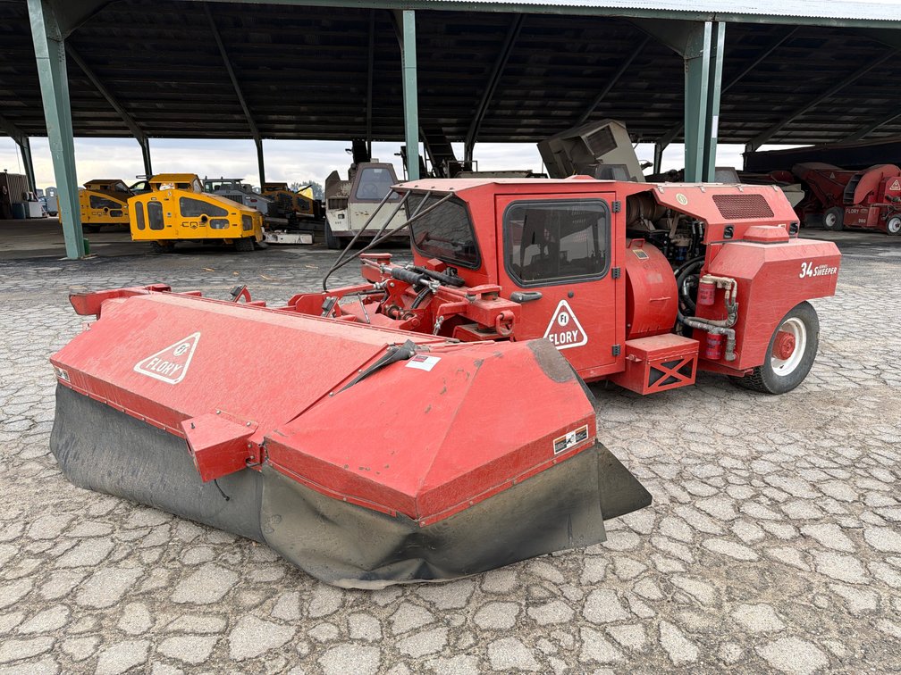 2023 Flory 7634 Nut Sweeper
