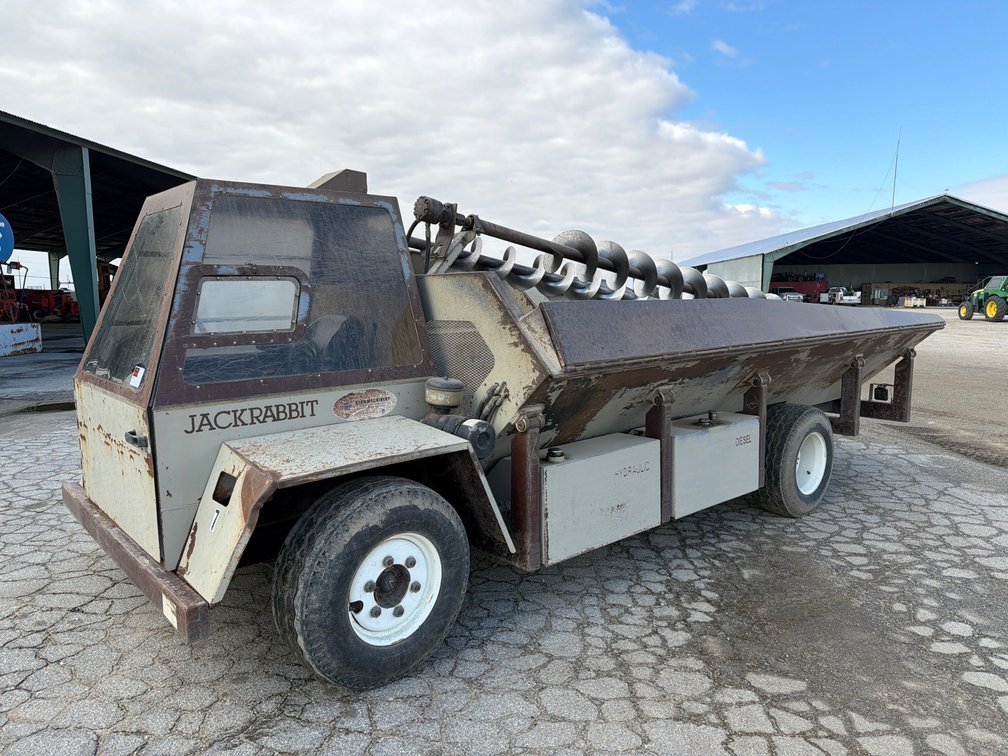 2012 Jackrabbit JR400 Shuttle Truck