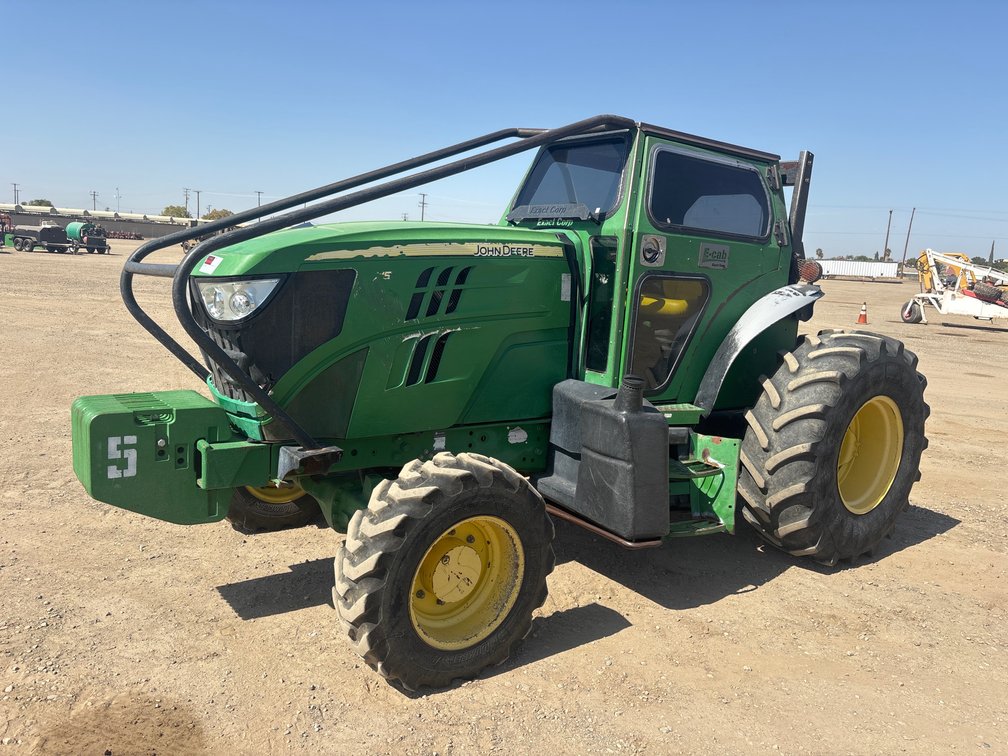 2015 John Deere 6115 Tractor