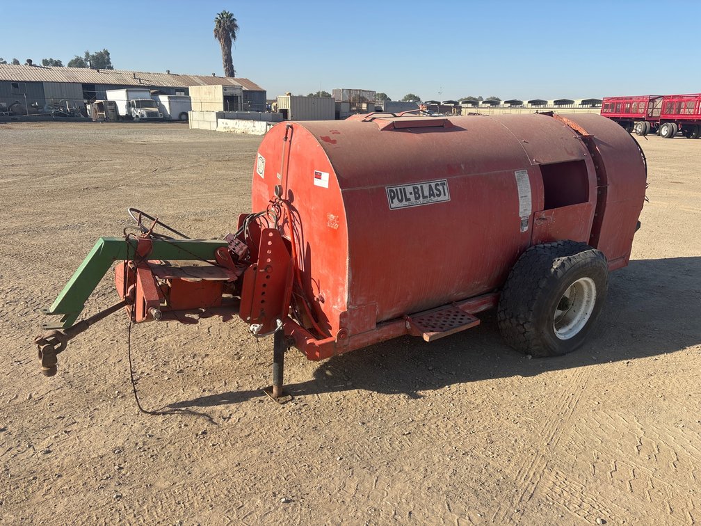 Rears Pul-Blast Orchard Sprayer