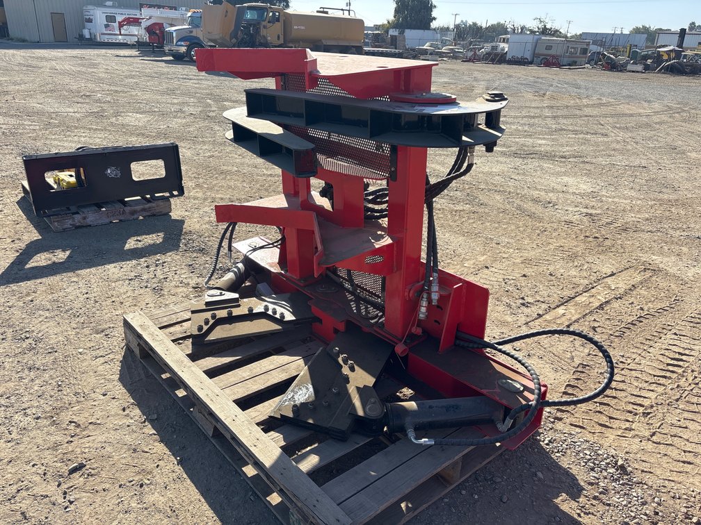 Giyi Skid Steer Tree Scissors