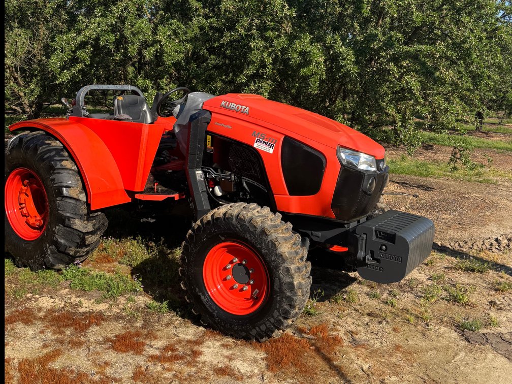 2023 Kubota M5-111