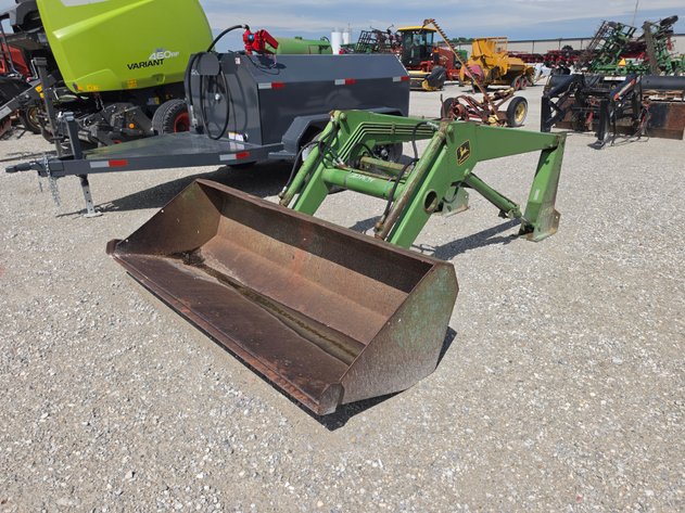 Image for John Deere 146 Loader