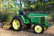 006 - John Deere 790