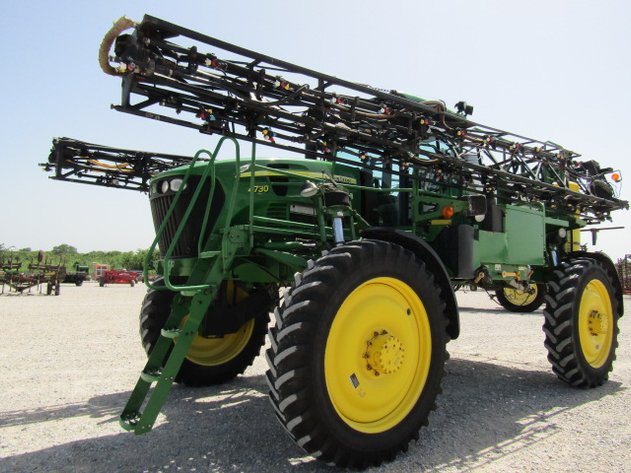 Image for FARM MACHINERY AUCTION-TRUCK 1
