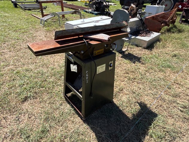 Image for Pat Post Farms Fall Equipment Auction