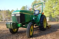 006 - John Deere 790
