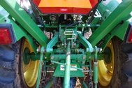 006 - John Deere 790