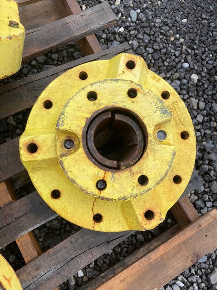 Image for July 20th Auction - Truck 1 .